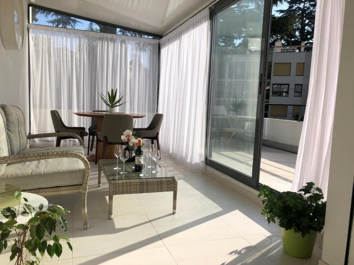 Appartement Montfleury, 2 Terrasses, 2 Chambres , 2 Sdb , Pkg Prive Piscine, 15 Min Walk To Croisette Beach And Palais Des Festivals Cannes Bagian luar foto