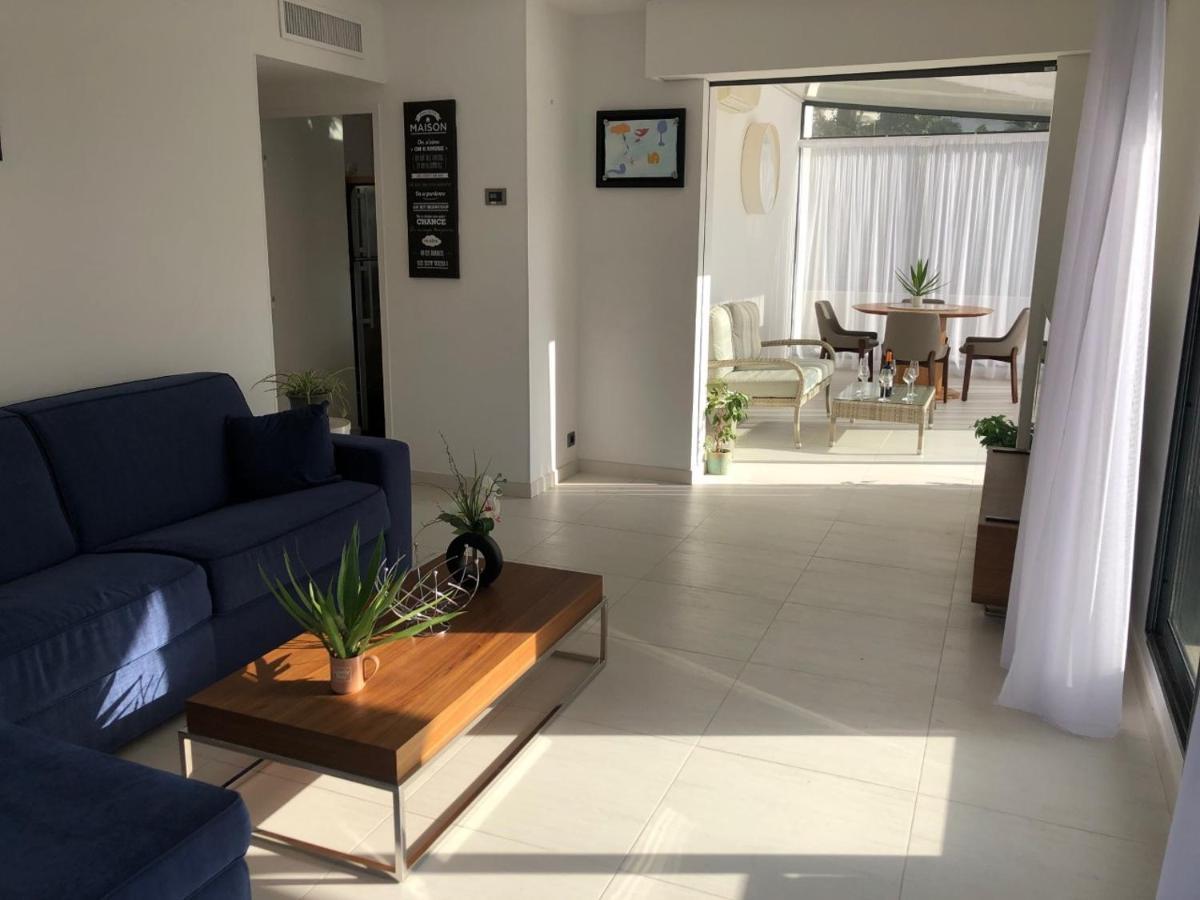 Appartement Montfleury, 2 Terrasses, 2 Chambres , 2 Sdb , Pkg Prive Piscine, 15 Min Walk To Croisette Beach And Palais Des Festivals Cannes Bagian luar foto