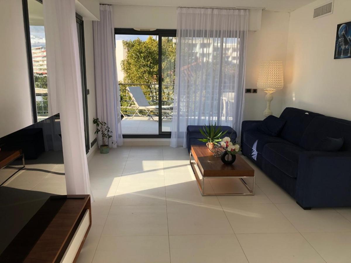 Appartement Montfleury, 2 Terrasses, 2 Chambres , 2 Sdb , Pkg Prive Piscine, 15 Min Walk To Croisette Beach And Palais Des Festivals Cannes Bagian luar foto
